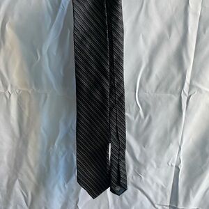 Michael Kors Mens Necktie Black Champagne Stripe Thick 100% Silk, box-B